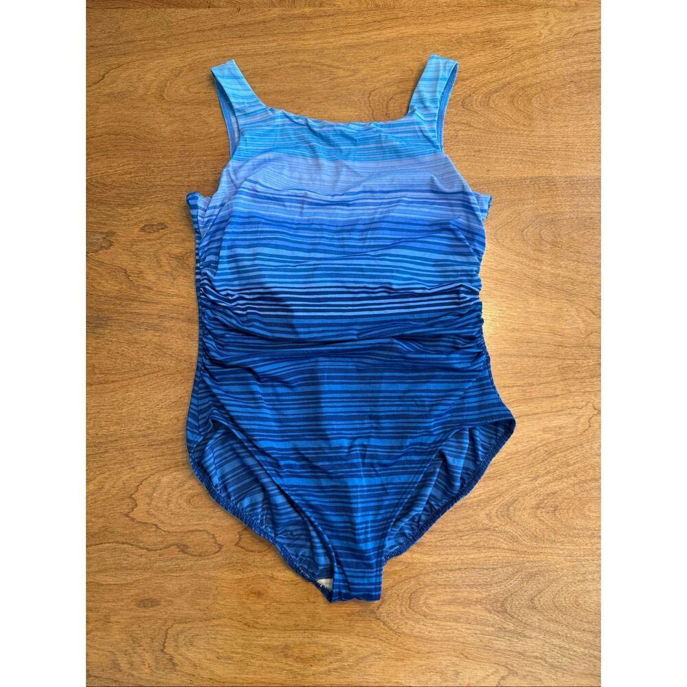 Lands' End Women's Gradient Horizontal Striped One Piece Swimsuit Blue Size 16